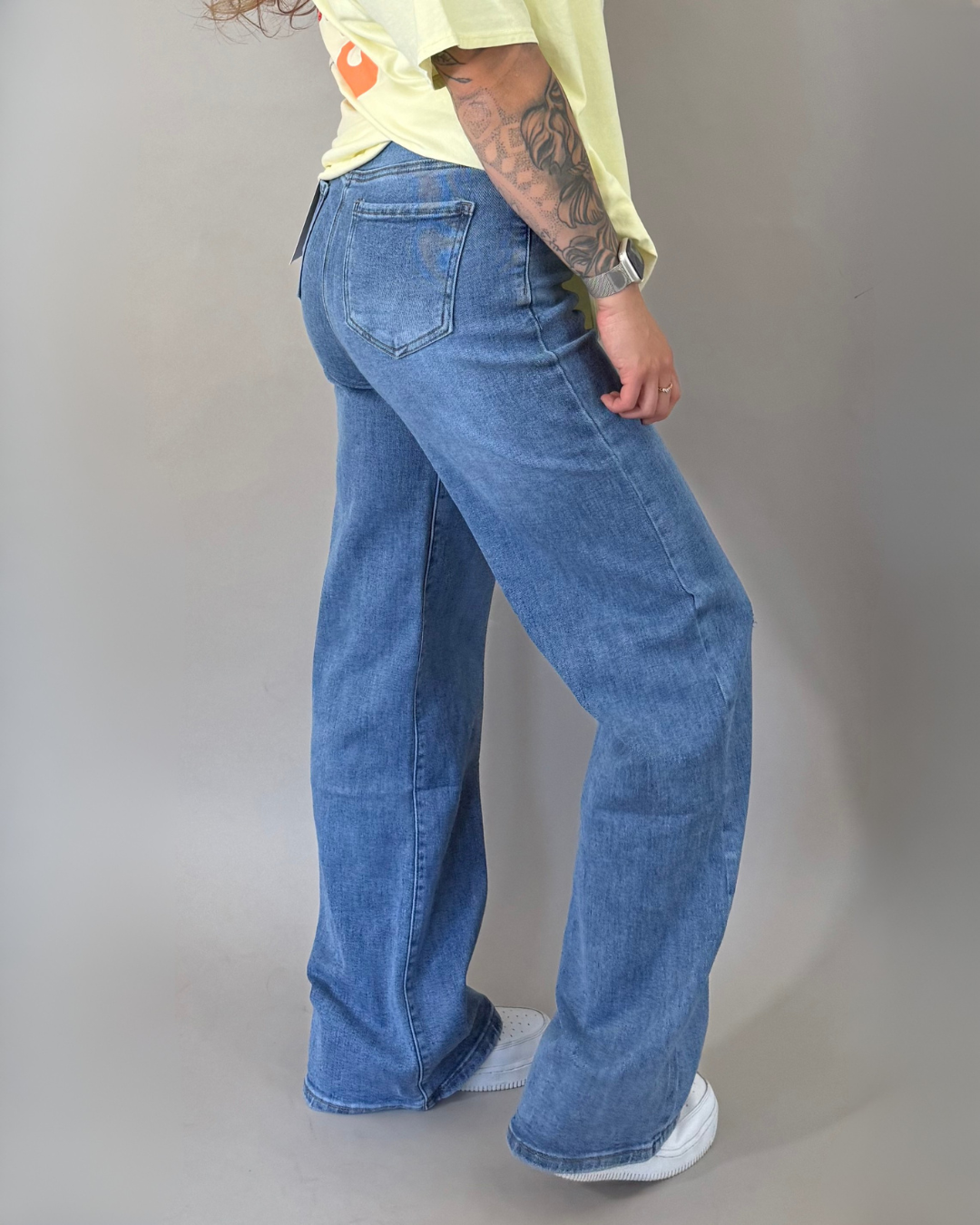 Wideleg Jeans Mittelblau