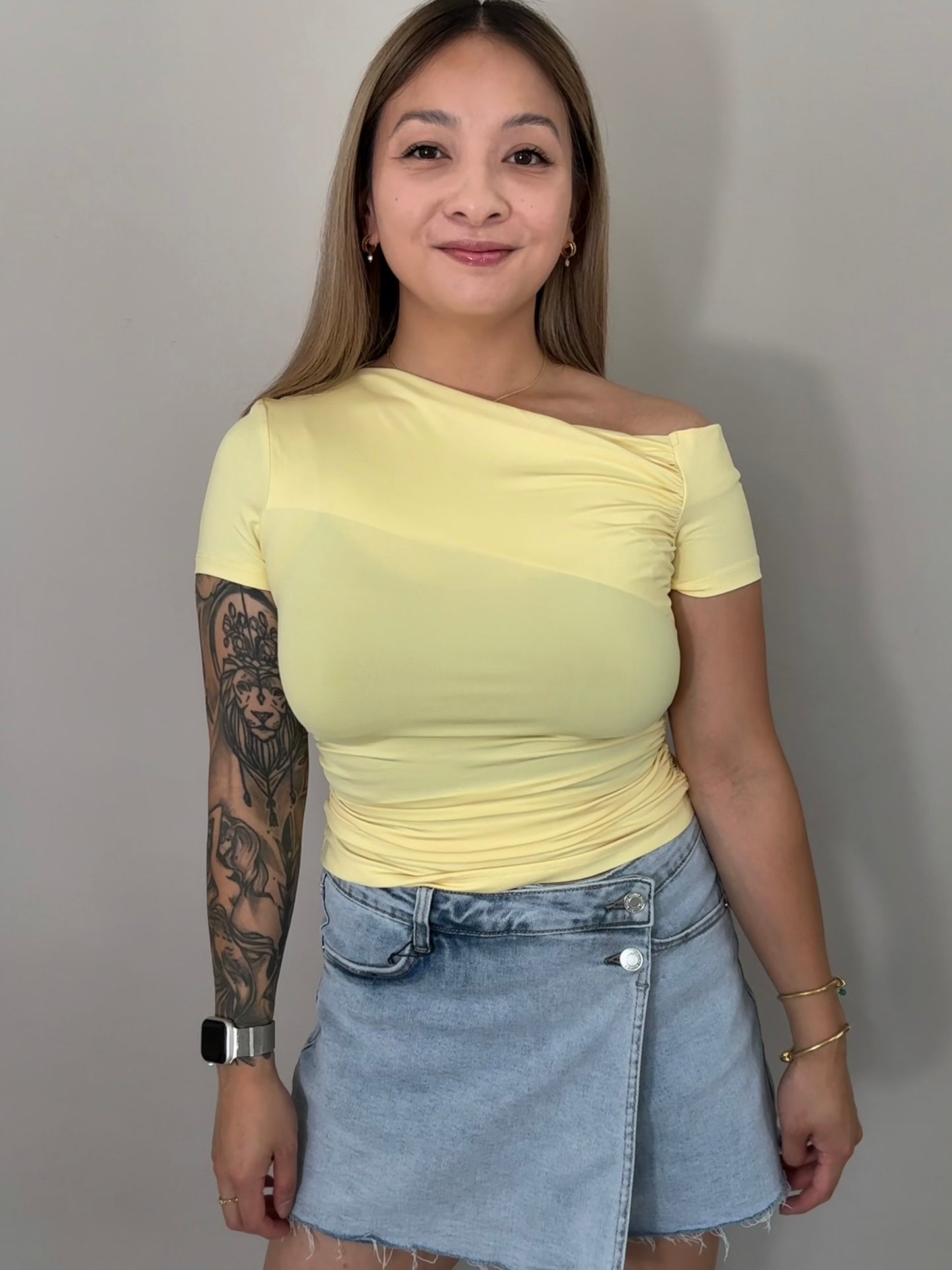 T-Shirt - Asymmetrie Yellow