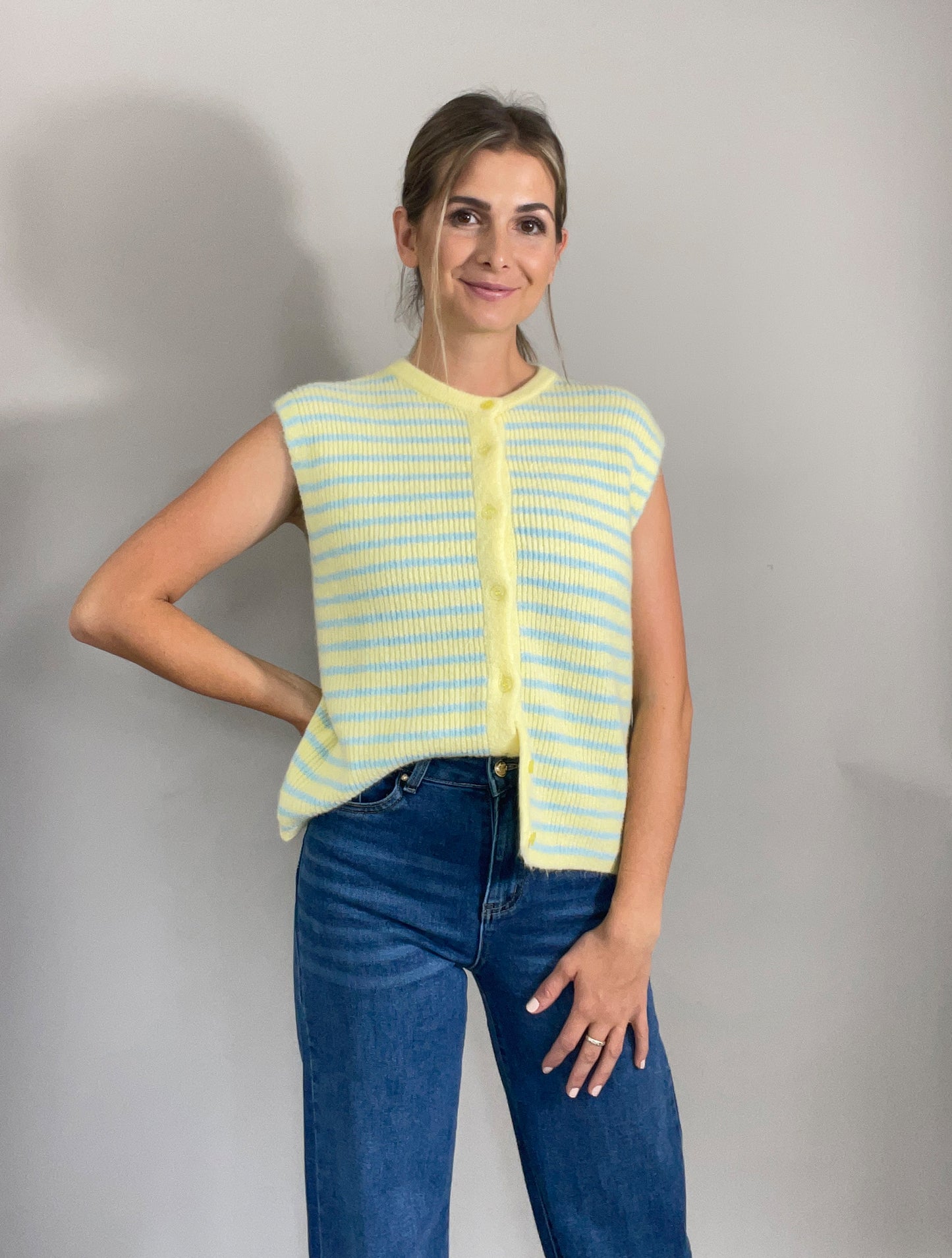 Strickweste Thalia - gestreift Butter Yellow