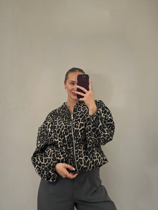 Jacke - oversize mit Leo Print