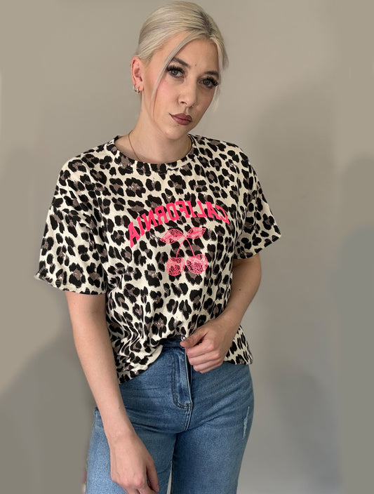 T-Shirt Leo - mit pinkem Print